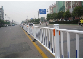 广东省市政道路护栏工程